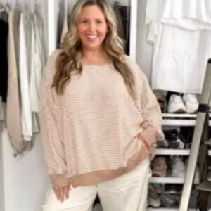 American Eagle Oversized Knit Sweatshirt